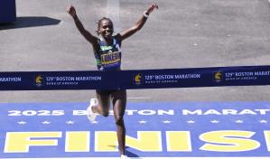 Sharon Lokedi bate récord del Maratón de Boston y John Korir gana como su hermano Sharon Lokedi bate récord del Maratón de Boston y John Korir gana como su hermano