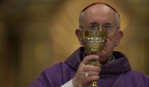 Un papa extranjero, uno anciano y el papa negro: las profecías que intrigan al mundo