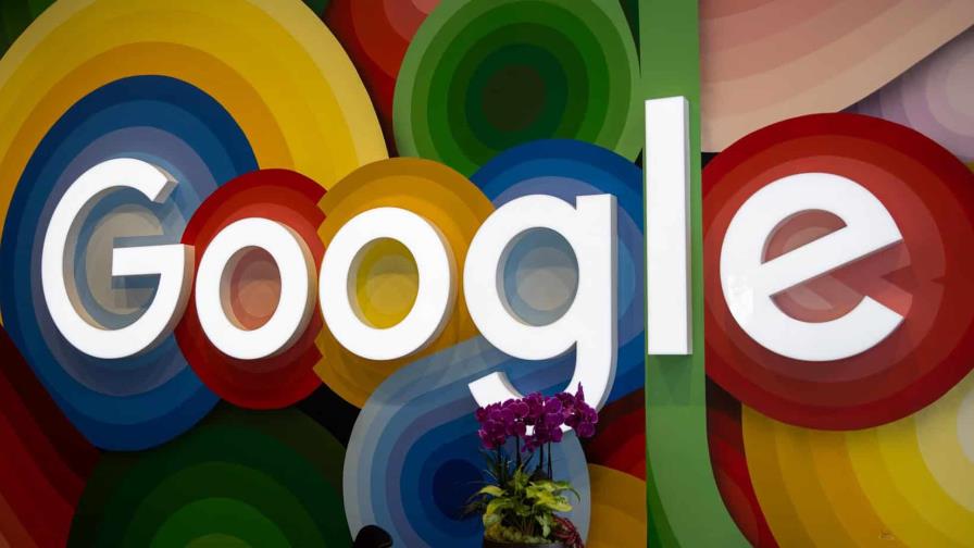 Google y el Gobierno de EE. UU. se enfrentan en los tribunales por caso de monopolio en línea Google y el Gobierno de EE. UU. se enfrentan en los tribunales por caso de monopolio en línea