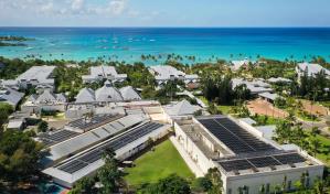 El hotel Hilton La Romana inaugura parque solar como parte de su compromiso ambiental