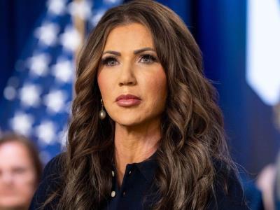 Arrestan segundo sospechoso el robo del bolso de Kristi Noem