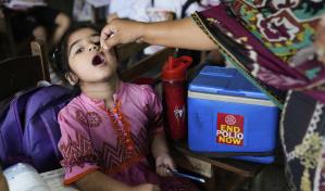 Pakistán inicia 2da campaña de vacunación contra la polio del año para proteger a millones de niños