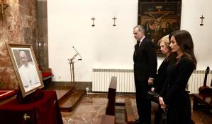Reyes de España recuerdan a un papa Francisco que trasciende su dimensión eclesiástica