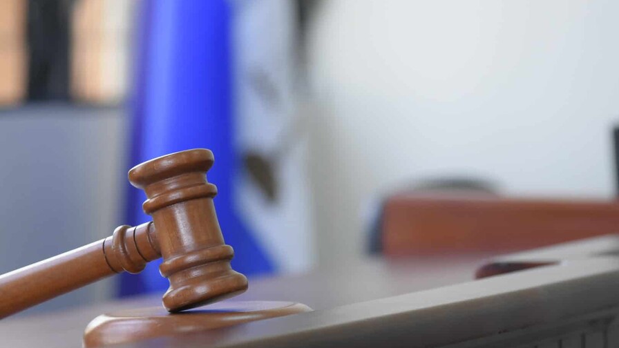 Condenan a 20 a&ntilde;os a hombre que golpe&oacute; a una mujer y agredi&oacute; sexualmente a una ni&ntilde;a en SDE