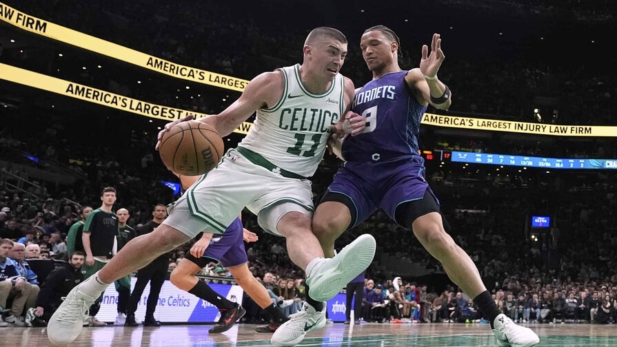 Payton Pritchard encesta 30 puntos y guía el debut triunfal de los Celtics en la Copa NBA Payton Pritchard encesta 30 puntos y guía el debut triunfal de los Celtics en la Copa NBA