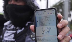 Órdenes de abandonar el país, incluso para ciudadanos de EE. UU, generan confusión entre inmigrantes