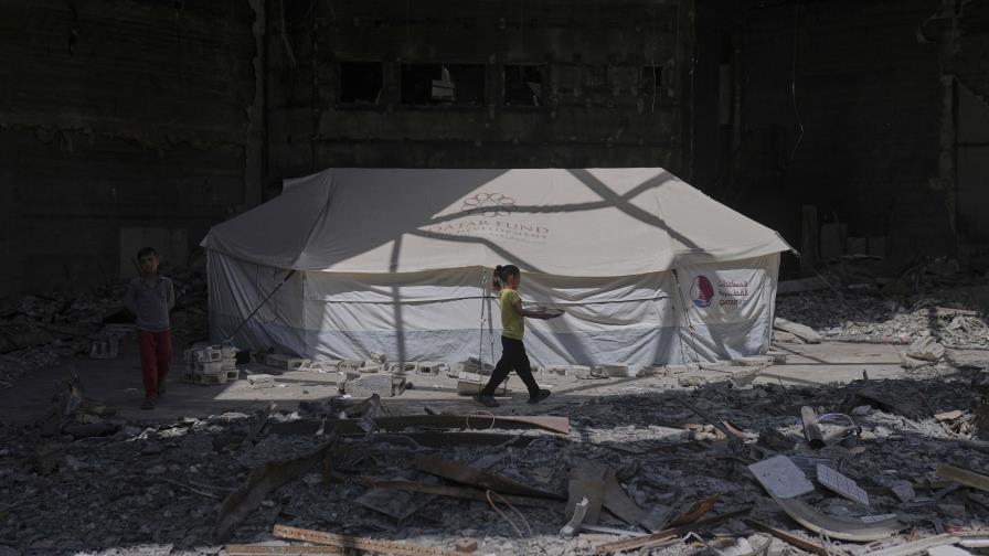 Ataque israelí a escuela convertida en refugio mata a 23 Ataque israelí a escuela convertida en refugio mata a 23