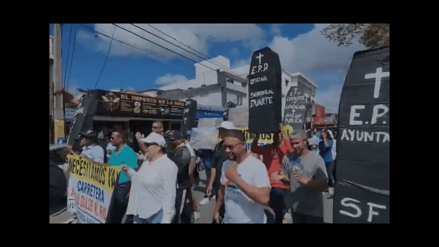 Organizaciones realizan entierro simbólico de instituciones por falta de respuestas en San Francisco Organizaciones realizan entierro simbólico de instituciones por falta de respuestas en San Francisco