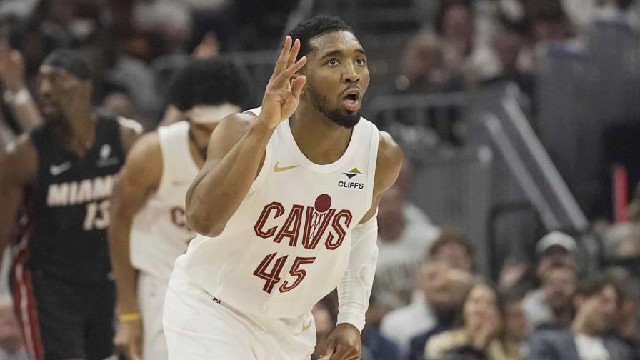 Mitchell anota 30 puntos, Cavs vencen 121-112 a Heat y toman ventaja de 2-0 en serie de playoffs Mitchell anota 30 puntos, Cavs vencen 121-112 a Heat y toman ventaja de 2-0 en serie de playoffs