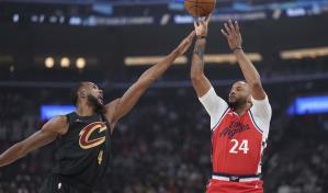 Evan Mobley de Cleveland gana el premio al Jugador Defensivo del Año de la NBA