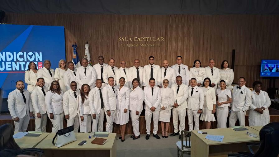 El Concejo de Regidores de Santo Domingo Este escoge a su bufete directivo 2025-2026 El Concejo de Regidores de Santo Domingo Este escoge a su bufete directivo 2025-2026