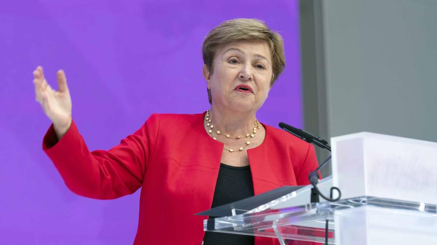 Directora del FMI insta a los países a actuar rápidamente para resolver tensiones comerciales Directora del FMI insta a los países a actuar rápidamente para resolver tensiones comerciales