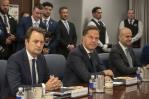 Líder de la OTAN insta a aliados a hacer más y afirma que su libertad dependen de ello