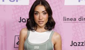 Ingresan de urgencia a la cantante argentina María Becerra a causa de una grave hemorragia interna