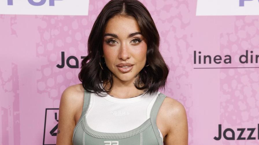 Ingresan de urgencia a la cantante argentina María Becerra a causa de una grave hemorragia interna Ingresan de urgencia a la cantante argentina María Becerra a causa de una grave hemorragia interna
