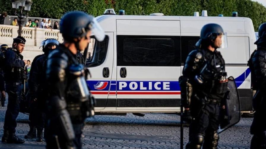 Un muerto y tres heridos en un ataque con cuchillo en un instituto de secundaria francés Un muerto y tres heridos en un ataque con cuchillo en un instituto de secundaria francés