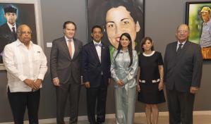 La Fundación Corripio inaugura la exposición "Retratos de familia" La Fundación Corripio inaugura la exposición "Retratos de familia"