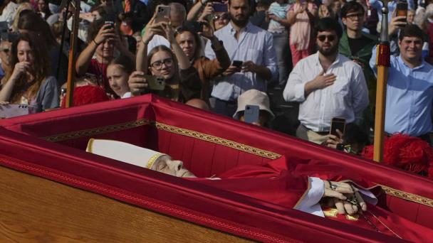 ¿Quiénes suenan como posibles papables para suceder a Francisco?