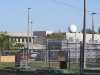 Aumentan las denuncias de abusos en centro de detención migratorio