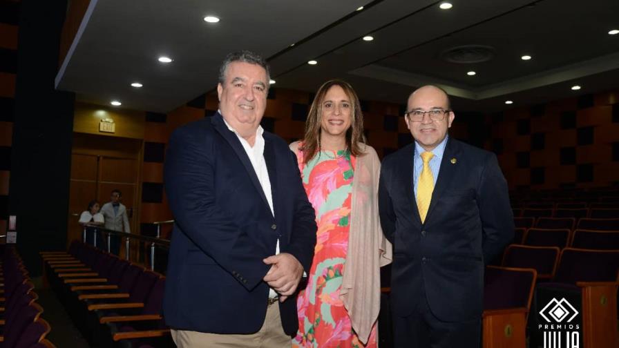 Fundación NTD abre convocatoria para los Premios Julia 2025 Fundación NTD abre convocatoria para los Premios Julia 2025