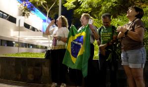 La salud del expresidente Bolsonaro es estable, dicen sus médicos