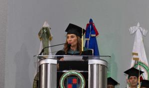 Haydée Kuret a graduandos de la Unphu: "El éxito será el resultado de toda una vida de trabajo y esfuerzo" Haydée Kuret a graduandos de la Unphu: "El éxito será el resultado de toda una vida de trabajo y esfuerzo"
