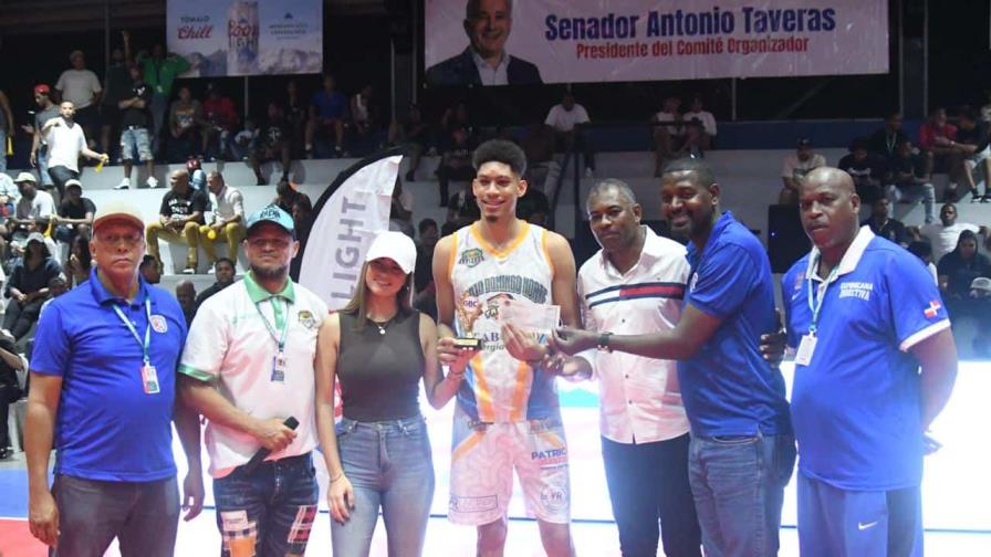 Los Trenes de SDN derrotan a Calero y avanzan a la gran final del torneo Abasado Los Trenes de SDN derrotan a Calero y avanzan a la gran final del torneo Abasado