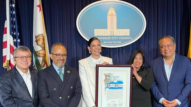 Natalia Jiménez recibe reconocimiento de Los Ángeles y encabeza Fiesta Broadway 2025