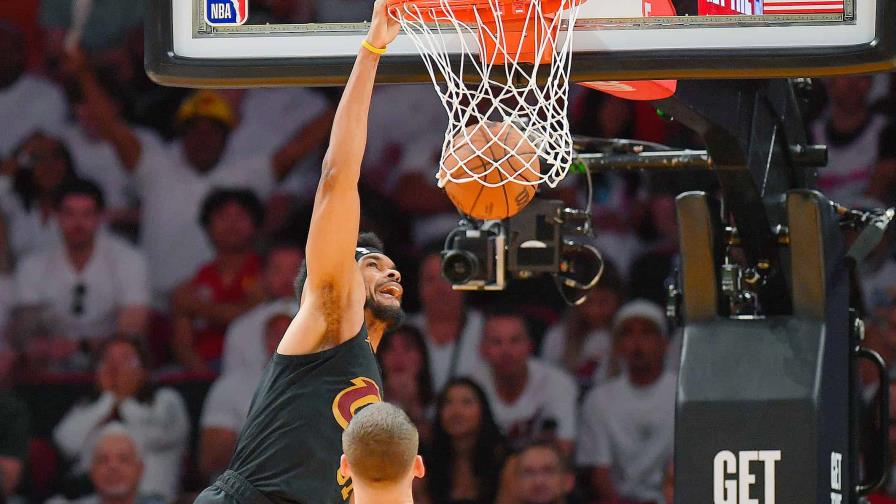 Cavaliers propinan al Heat su peor derrota en playoffs y toman ventaja de 3-0 en la serie Cavaliers propinan al Heat su peor derrota en playoffs y toman ventaja de 3-0 en la serie