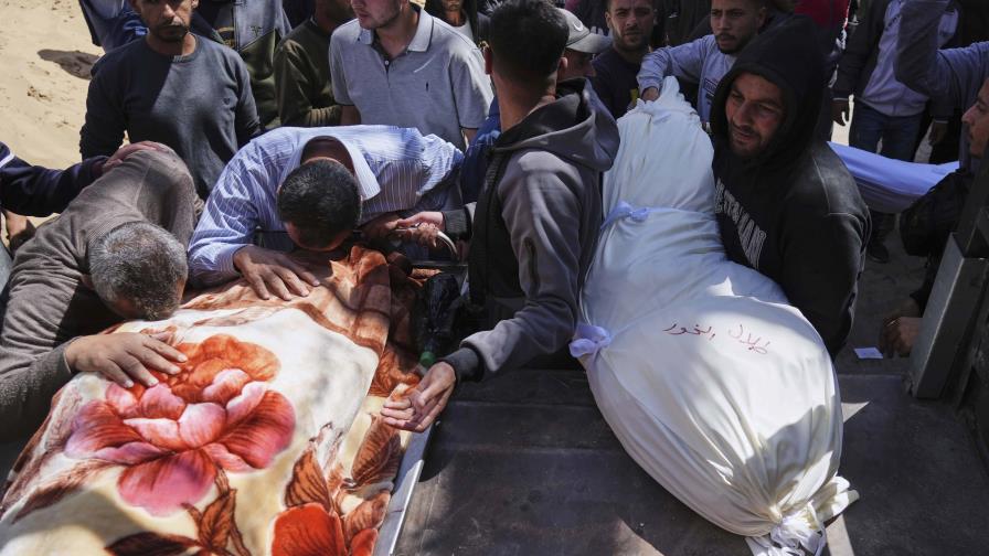 Ataque aéreo israelí mata a 10 personas en Gaza, la mitad de ellas menores Ataque aéreo israelí mata a 10 personas en Gaza, la mitad de ellas menores