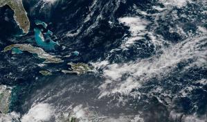 Reportan inundaciones urbanas en Mao y La Vega y aumentan a 13 provincias en alerta