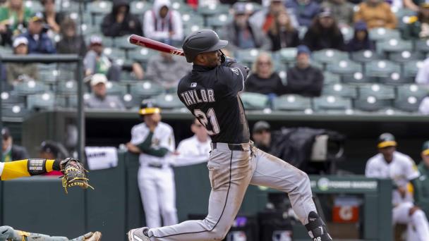 Tres dobletes de Taylor ayudan a Medias Blancas a vencer 10-3 a Atléticos