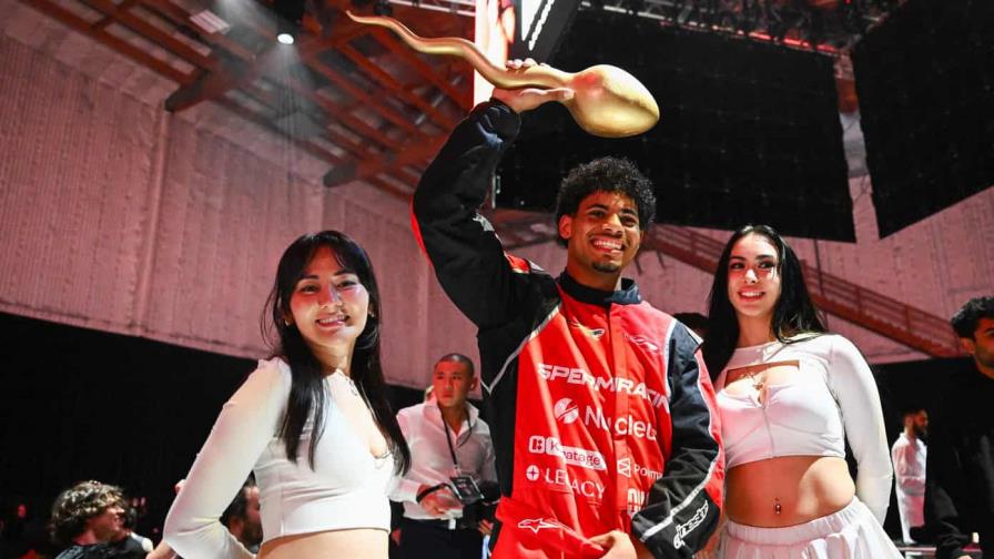 Un estudiante de 20 años es el ganador de la primera carrera de espermatozoides del mundo Un estudiante de 20 años es el ganador de la primera carrera de espermatozoides del mundo