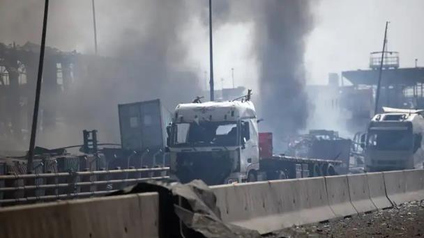 Sube a 40 la cifra de muertos por una gran explosión en un puerto iraní