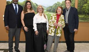 Inauguran "Mar & Tierra", una oda a la naturaleza, de la artista Brenda Pérez