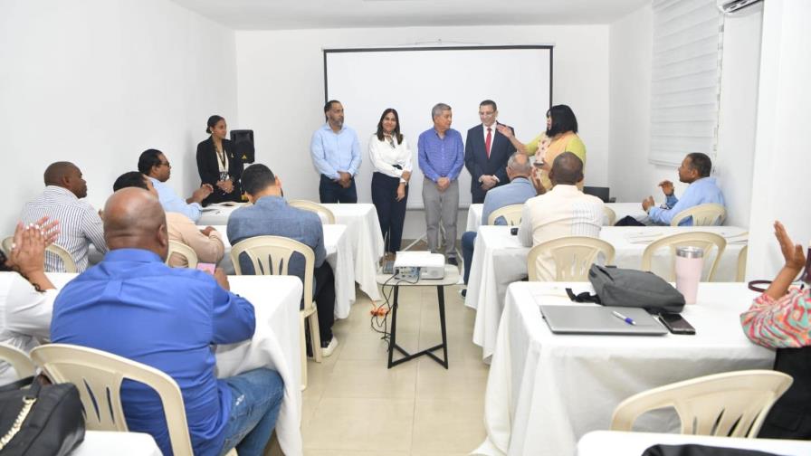 La Fuerza del Pueblo inicia formación electoral a su militancia La Fuerza del Pueblo inicia formación electoral a su militancia