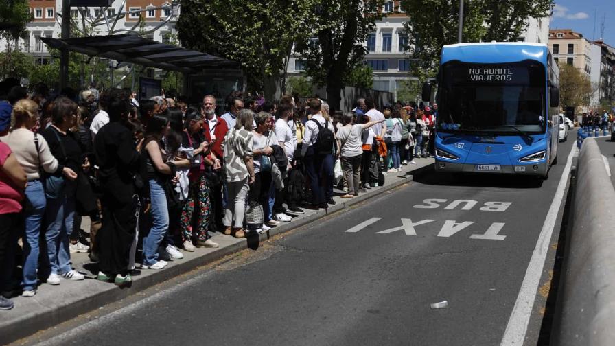 Testimonio sobre el apagón que dejó sin energía a España: ascensores parados y semáforos apagados Testimonio sobre el apagón que dejó sin energía a España: ascensores parados y semáforos apagados