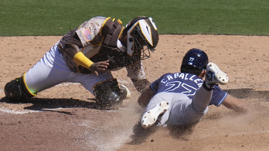 Novato Simpson logra 3 hits mientras Rays barren con victoria a Padres Novato Simpson logra 3 hits mientras Rays barren con victoria a Padres