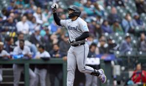 Agustín Ramírez logró primer partido de dos jonrones en la derrota de Miami