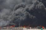 Explosión letal en Irán: el fuego sigue haciendo estragos en el mayor puerto del país