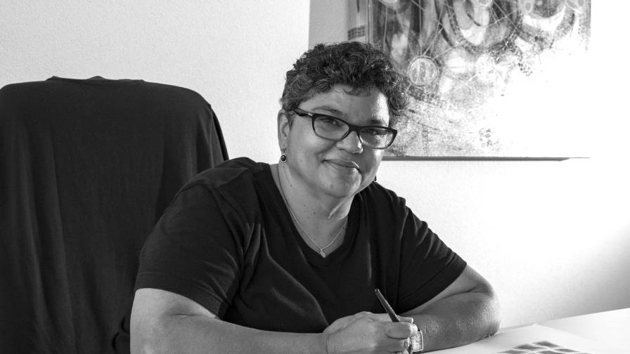 Mónica Ferreras: "Tropicaribastral es un Caribe personal que nace de mis vivencias" Mónica Ferreras: "Tropicaribastral es un Caribe personal que nace de mis vivencias"