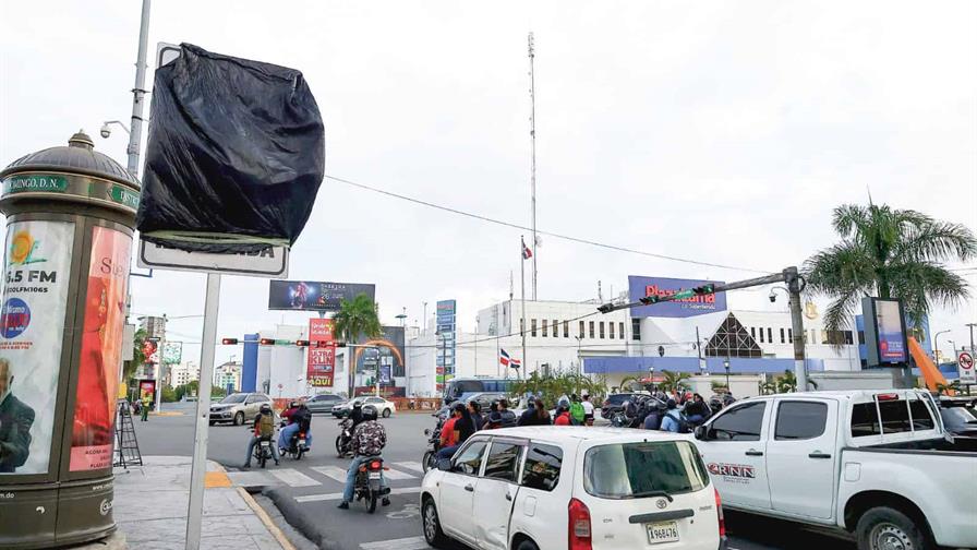 Abinader: En ninguna ciudad del mundo se soluciona el tránsito