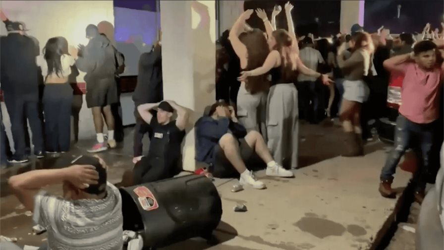 Fue una gran redada, Trump sobre el arresto de más de 100 inmigrantes en un club de Colorado Fue una gran redada, Trump sobre el arresto de más de 100 inmigrantes en un club de Colorado
