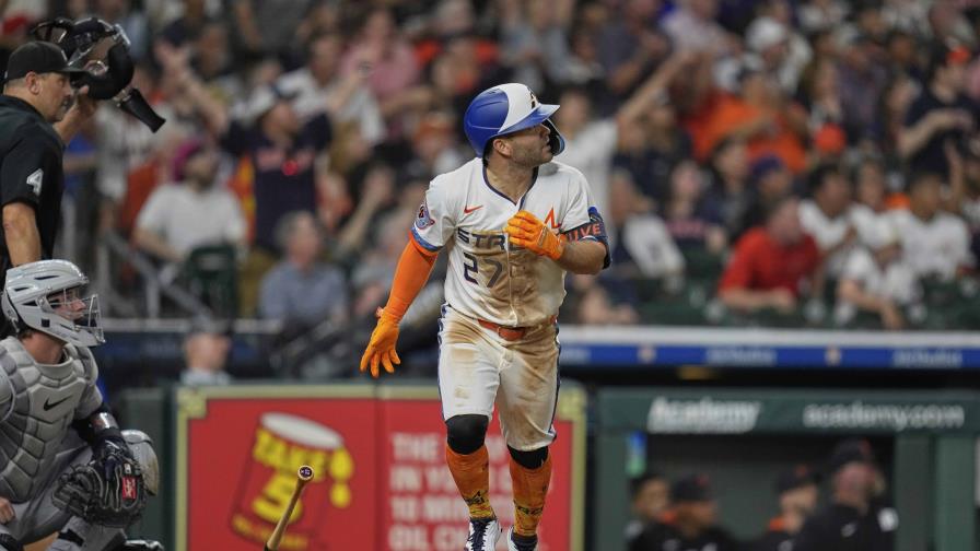 Altuve y Walker conectan jonrones de dos carreras y los Astros remontan para vencer 8-5 a Tigres Altuve y Walker conectan jonrones de dos carreras y los Astros remontan para vencer 8-5 a Tigres