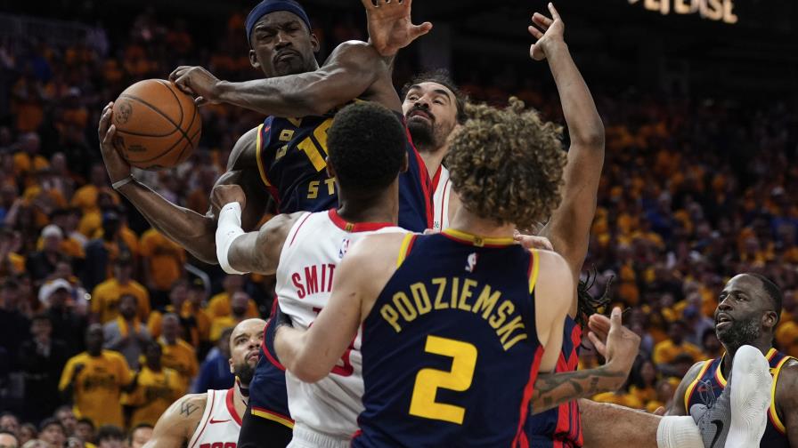 Butler regresa y lidera victoria de Warriors ante Rockets y toman ventaja 3-1 en la serie Butler regresa y lidera victoria de Warriors ante Rockets y toman ventaja 3-1 en la serie