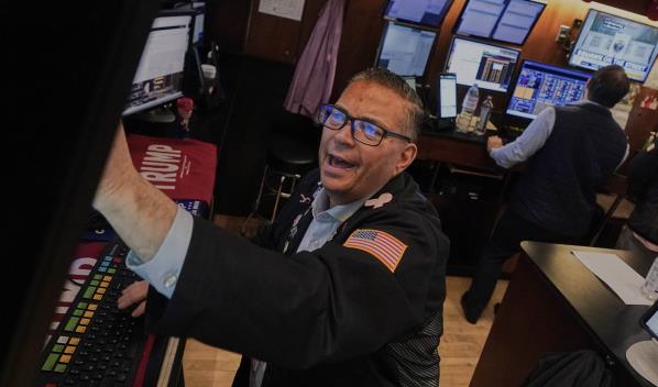 Wall Street alcanza un doble r&eacute;cord en Navidad