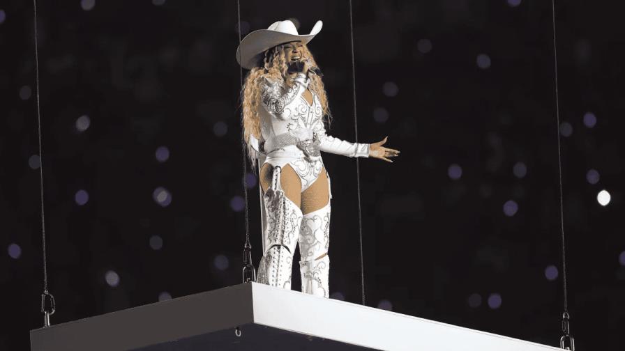 Beyoncé encabeza la revolución de la mujer negra en el arranque de su gira por Estados Unidos Beyoncé encabeza la revolución de la mujer negra en el arranque de su gira por Estados Unidos