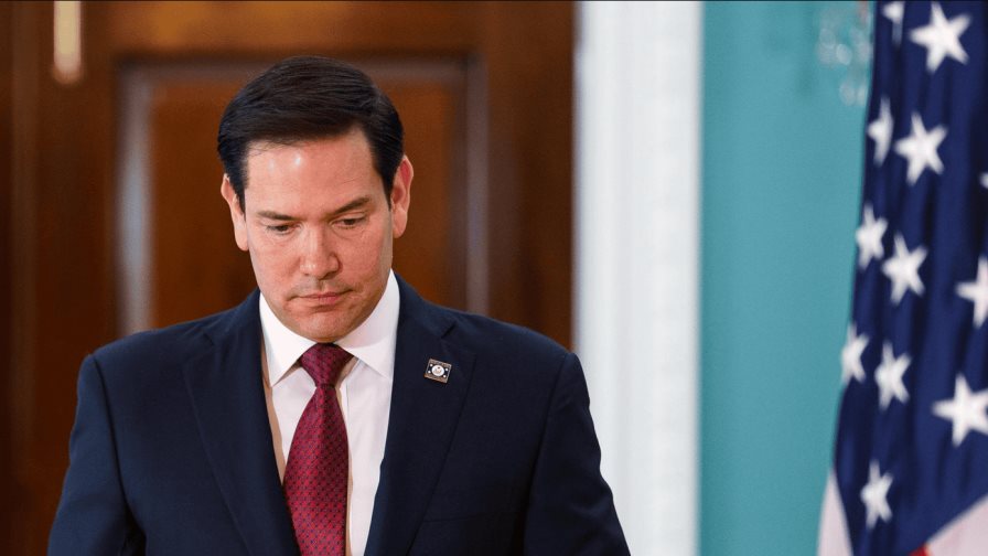 Marco Rubio dice que los venezolanos que perderán su amparo migratorio pueden pedir asilo