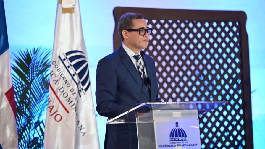 Gobierno trabaja en la actualización del marco normativo sobre seguridad y salud en el trabajo Gobierno trabaja en la actualización del marco normativo sobre seguridad y salud en el trabajo