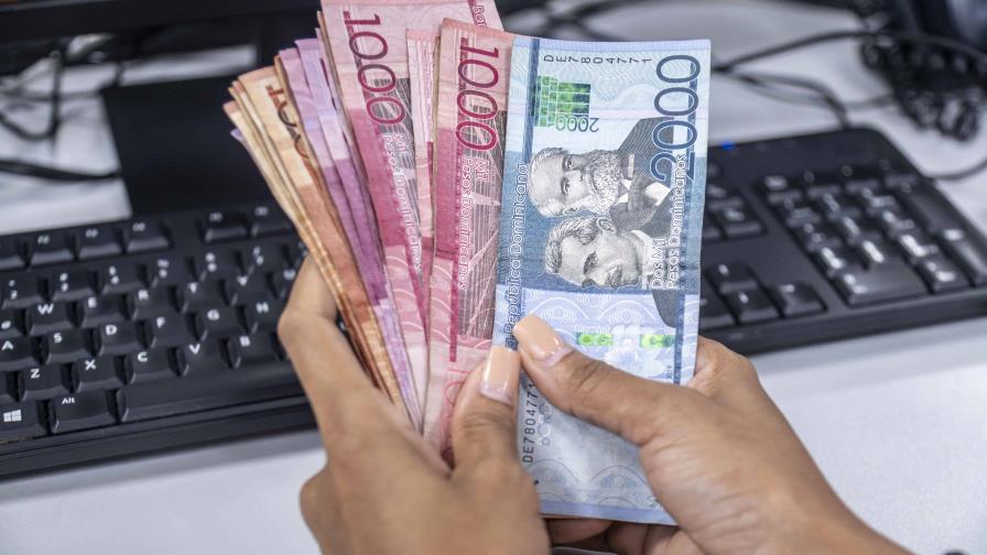 El Banco Central mantiene su tasa de política monetaria en 5.75 % anual El Banco Central mantiene su tasa de política monetaria en 5.75 % anual